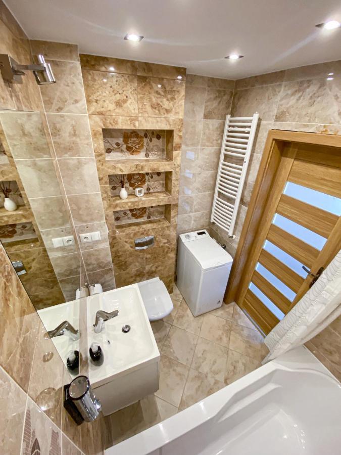 Glass Tower Apartament Rzeszów Eksteriør billede